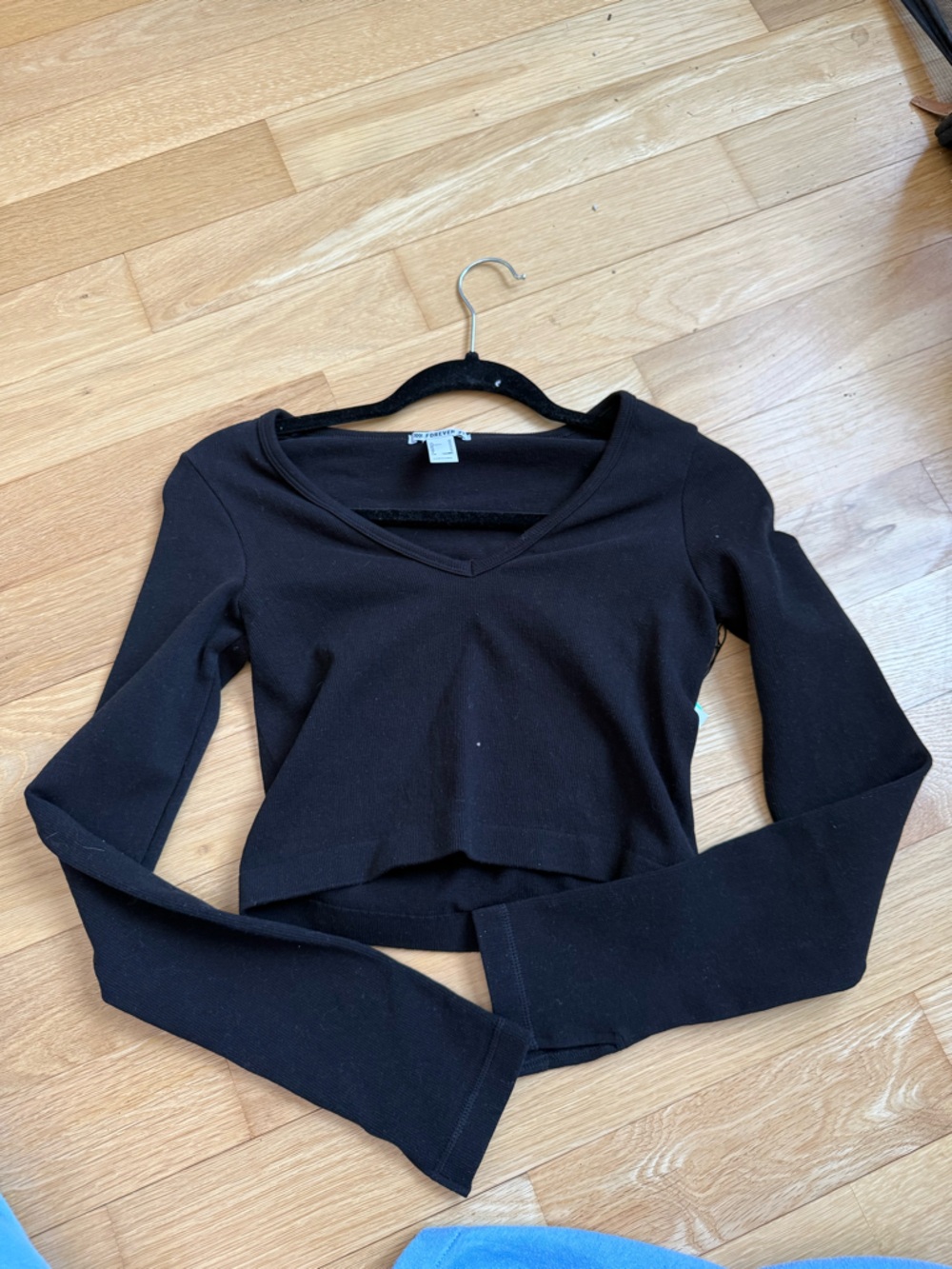 Forever 21 Black Long Sleeve Off-Shoulder Top